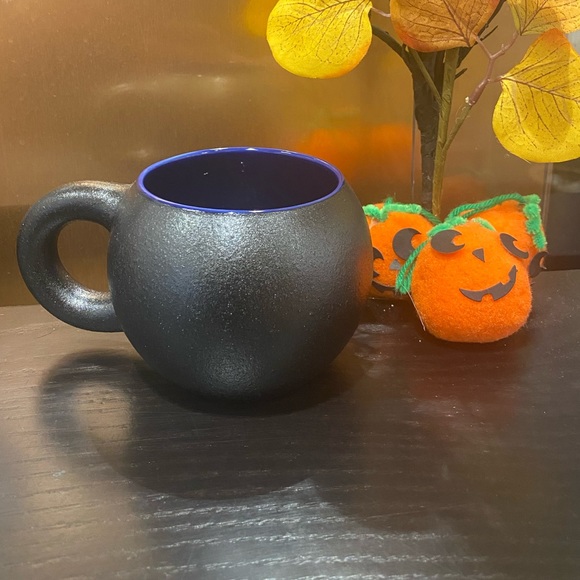 Starbucks Cauldron Halloween Mug 2020 NEW - Picture 1 of 6